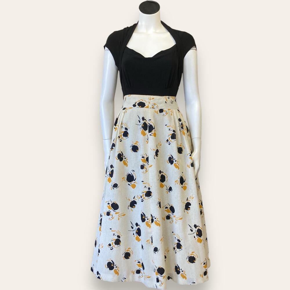 Vtg Rock Hammer skirt size 28” waist